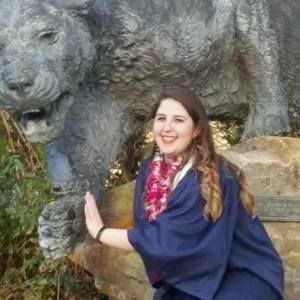 Meet your Posher, Holly